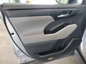 2021 Toyota Highlander Hybrid XLE - miniatura 9
