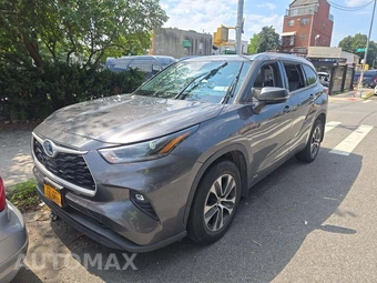 2021 Toyota Highlander Hybrid XLE
