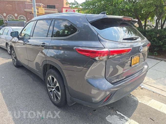 2021 Toyota Highlander Hybrid XLE - miniatura 2