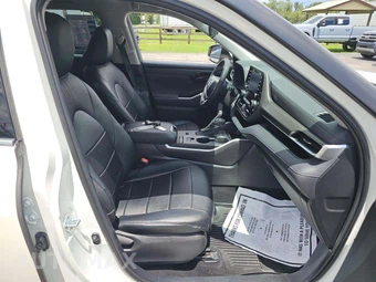 2021 Toyota Highlander L - miniatura 18