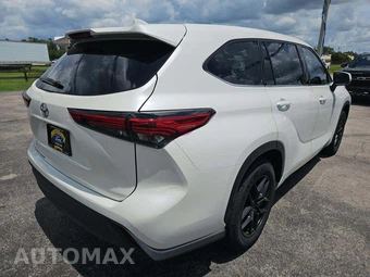 2021 Toyota Highlander L - miniatura 3