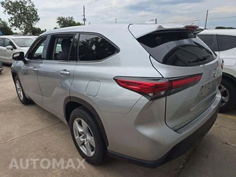 2021 Toyota Highlander L – miniatura 2