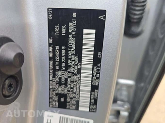 2021 Toyota Highlander L – miniatura 5