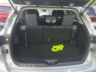 2021 Toyota Highlander L - miniatura 15