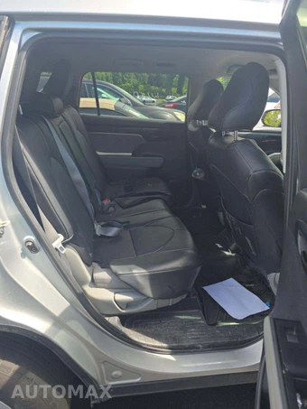 2021 Toyota Highlander L - miniatura 17