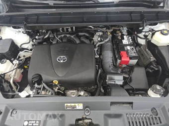 2021 Toyota Highlander L – miniatura 16