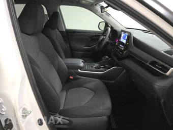 2021 Toyota Highlander L – miniatura 8