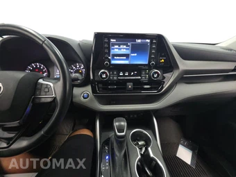 2021 Toyota Highlander LE – miniatura 11