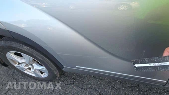 2021 Toyota Highlander LE – miniatura 24