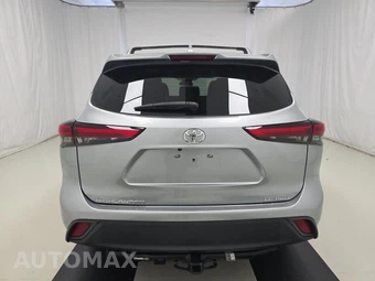 2021 Toyota Highlander LE – miniatura 5