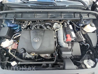 2021 Toyota Highlander LE - miniatura 16