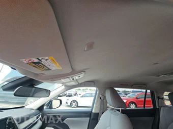 2021 Toyota Highlander LE - miniatura 18