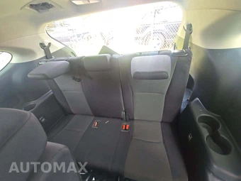 2021 Toyota Highlander LE – miniatura 14