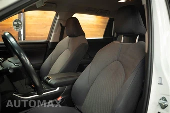 2021 Toyota Highlander LE - miniatura 11