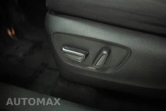2021 Toyota Highlander LE - miniatura 12