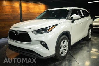 2021 Toyota Highlander LE - miniatura 2