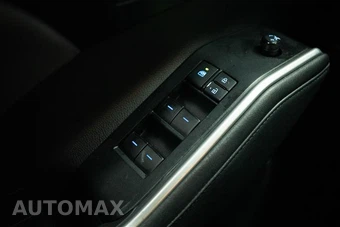 2021 Toyota Highlander LE - miniatura 31