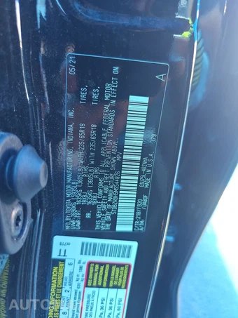 2021 Toyota Highlander LE – miniatura 15