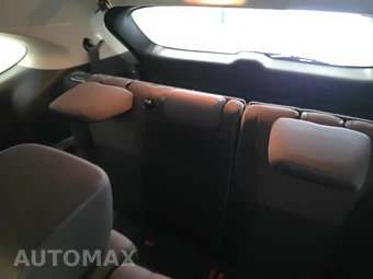 2021 Toyota Highlander LE – miniatura 14