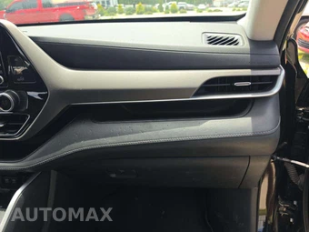 2021 Toyota Highlander LE - miniatura 17