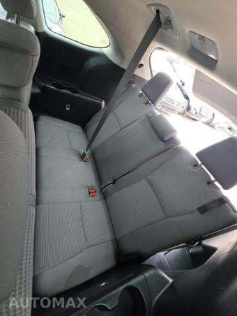 2021 Toyota Highlander LE – miniatura 14
