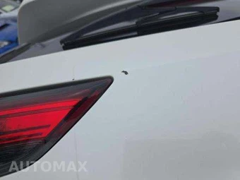 2021 Toyota Highlander LE – miniatura 25