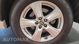 2021 Toyota Highlander LE – miniatura 23