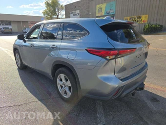 2021 Toyota Highlander LE – miniatura 2