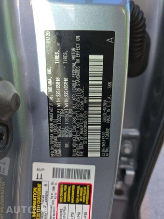 2021 Toyota Highlander LE – miniatura 5
