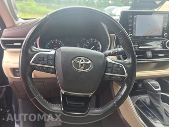 2021 Toyota Highlander Limited – miniatura 10
