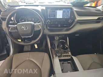 2021 Toyota Highlander Platinum - miniatura 11