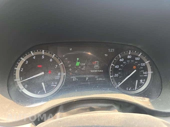 2021 Toyota Highlander Platinum - miniatura 9