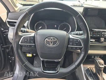 2021 Toyota Highlander Platinum - miniatura 10