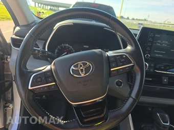 2021 Toyota Highlander XLE – miniatura 10