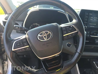 2021 Toyota Highlander XLE – miniatura 17