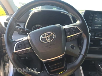 2021 Toyota Highlander XLE – miniatura 19