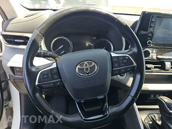 2021 Toyota Highlander XLE - miniatura 10
