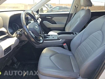 2021 Toyota Highlander XLE - miniatura 7