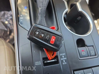 2021 Toyota Highlander XLE - miniatura 8