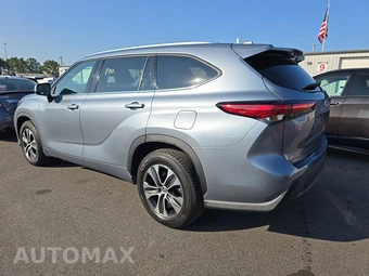 2021 Toyota Highlander XLE - miniatura 6