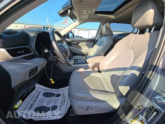 2021 Toyota Highlander XLE - miniatura 7
