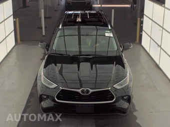 2021 Toyota Highlander XLE - miniatura 2