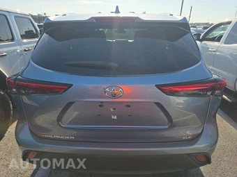 2021 Toyota Highlander XLE - miniatura 5