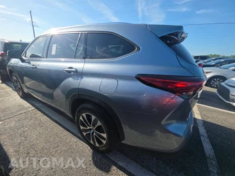 2021 Toyota Highlander XLE - miniatura 6