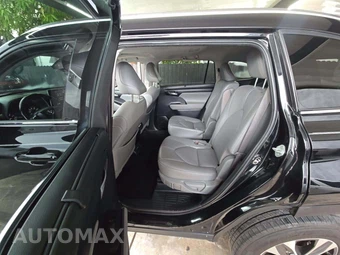 2021 Toyota Highlander XLE - miniatura 10