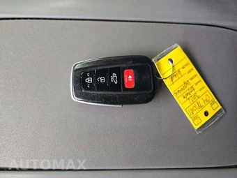 2021 Toyota Highlander XLE - miniatura 5