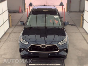 2021 Toyota Highlander XLE - miniatura 2
