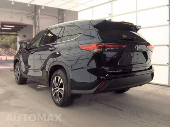 2021 Toyota Highlander XLE - miniatura 6