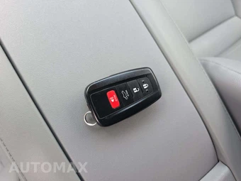 2021 Toyota Highlander XLE - miniatura 8