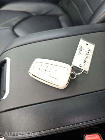 2021 Toyota Highlander XLE – miniatura 8